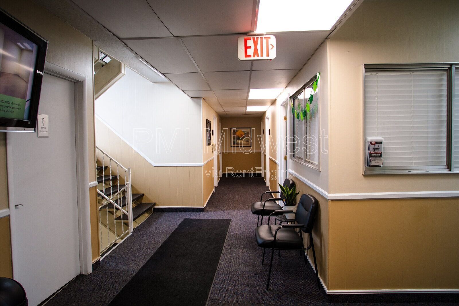 Professional Office/Retail Space Near I-465 & Keystone property image