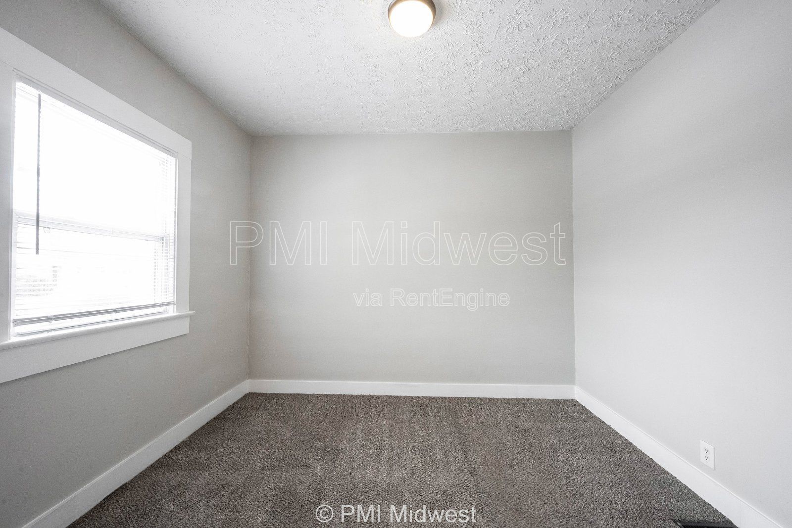 Charming 2 Bed, 1 Bath Rental in Indianapolis! property image