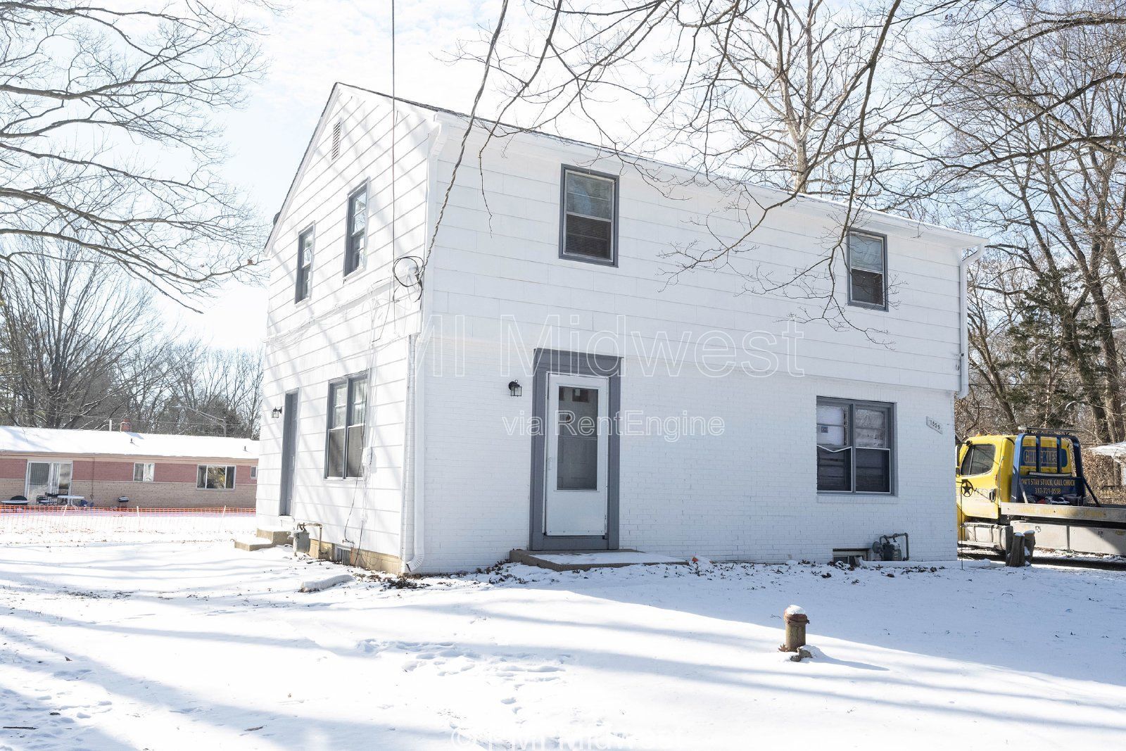 2 bedroom 1 bath property image
