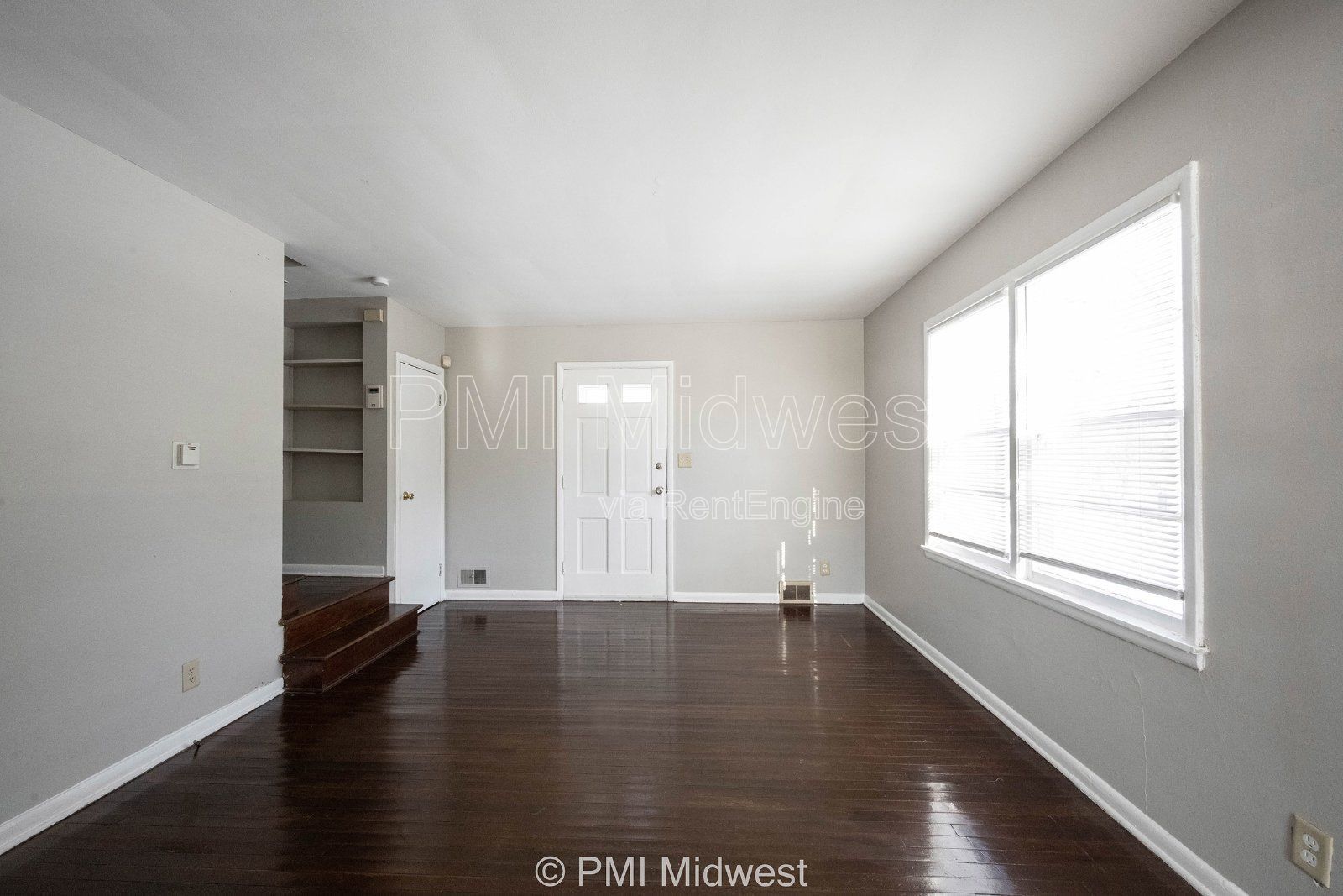 2 bedroom 1 bath property image