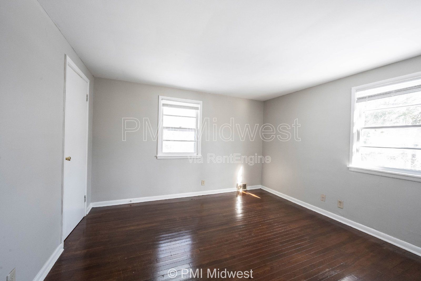 2 bedroom 1 bath property image