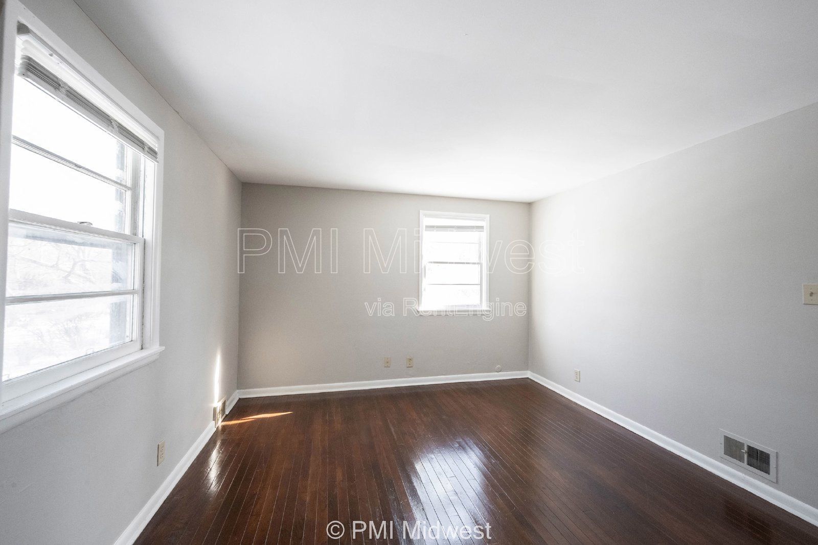 2 bedroom 1 bath property image