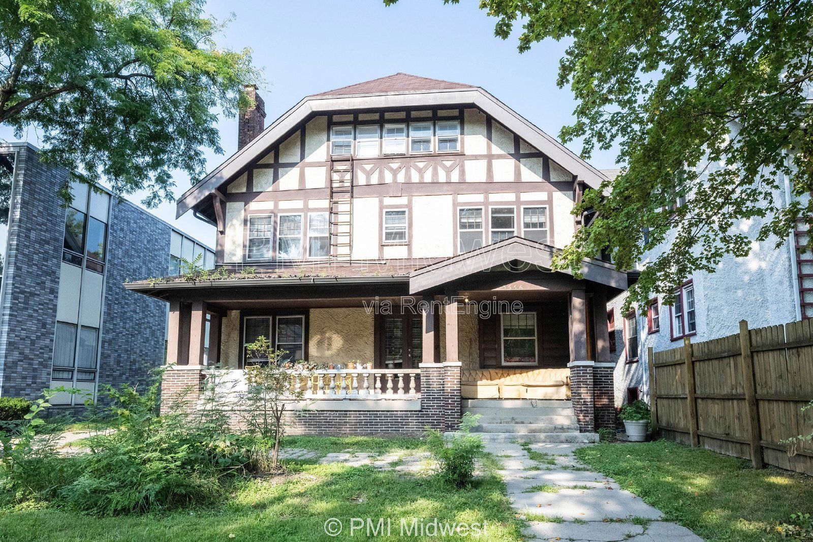 Charming 1-Bedroom Apartment with 800 sqft in Indianapolis! property image