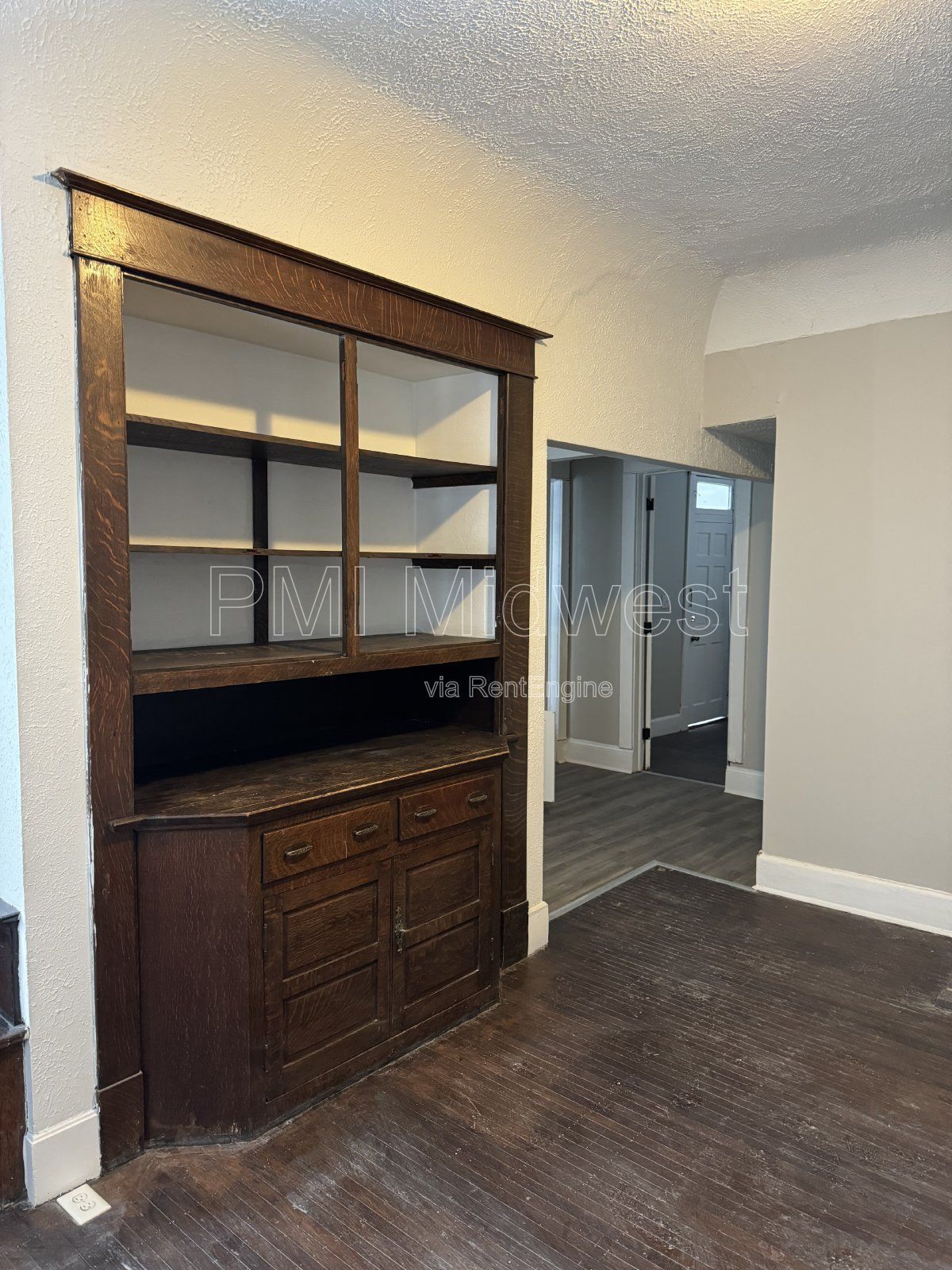 Charming 1-Bedroom Apartment with 800 sqft in Indianapolis! property image