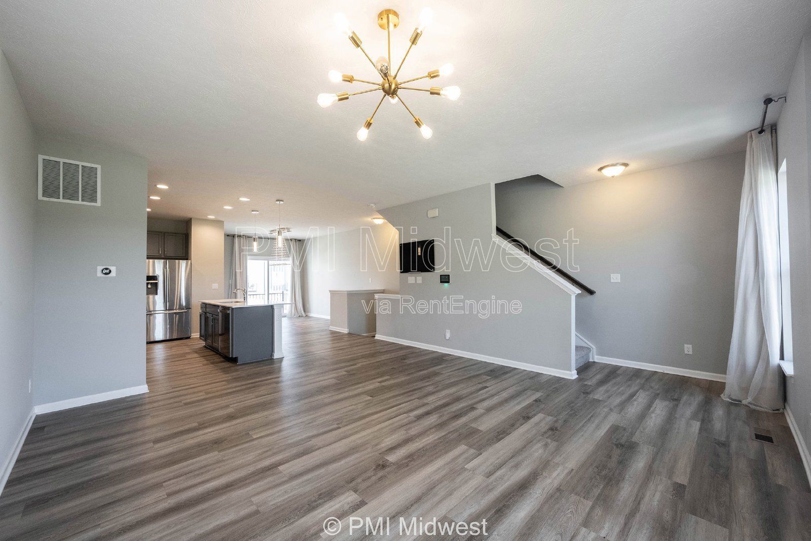 2952 W New York St property image
