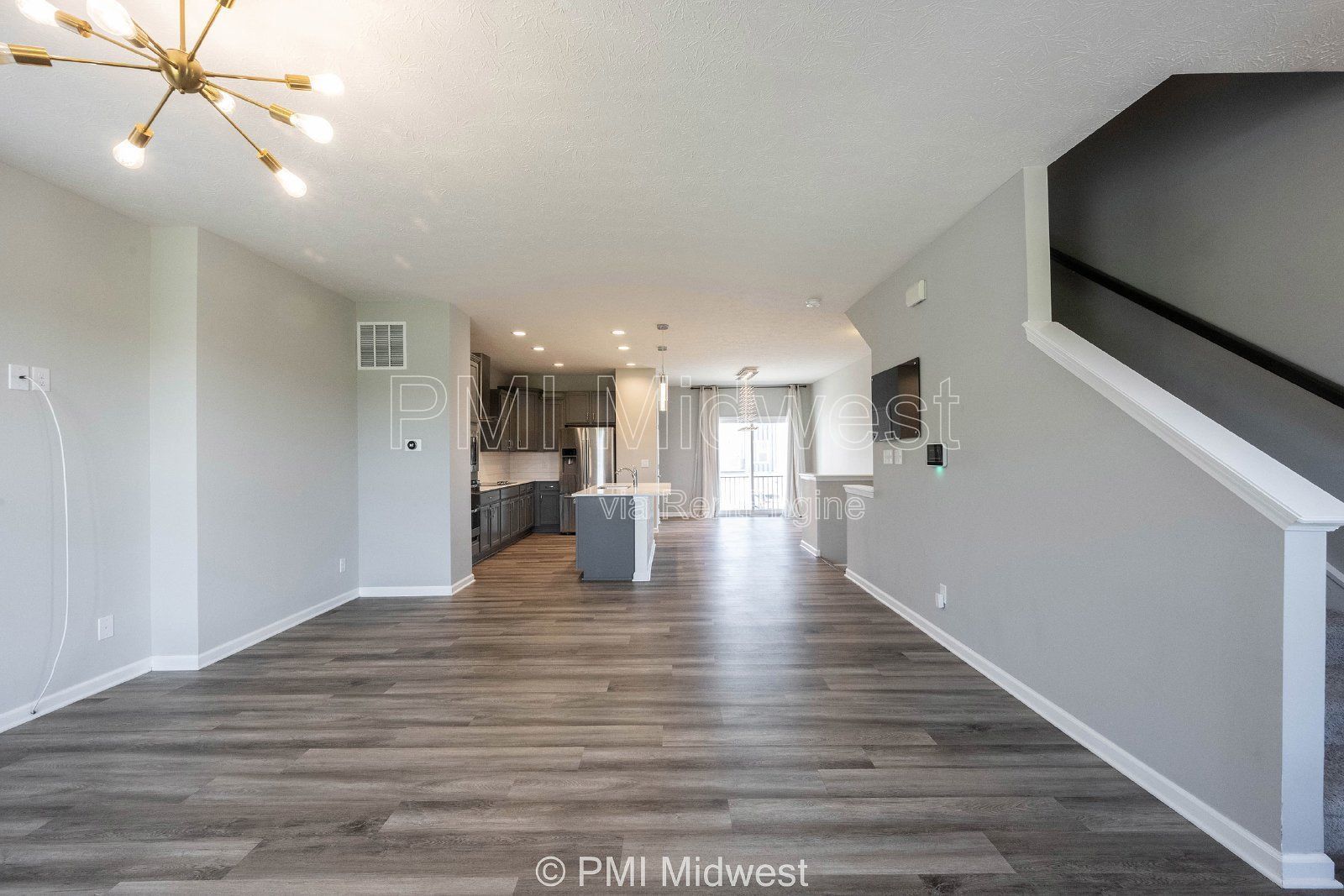 2952 W New York St property image