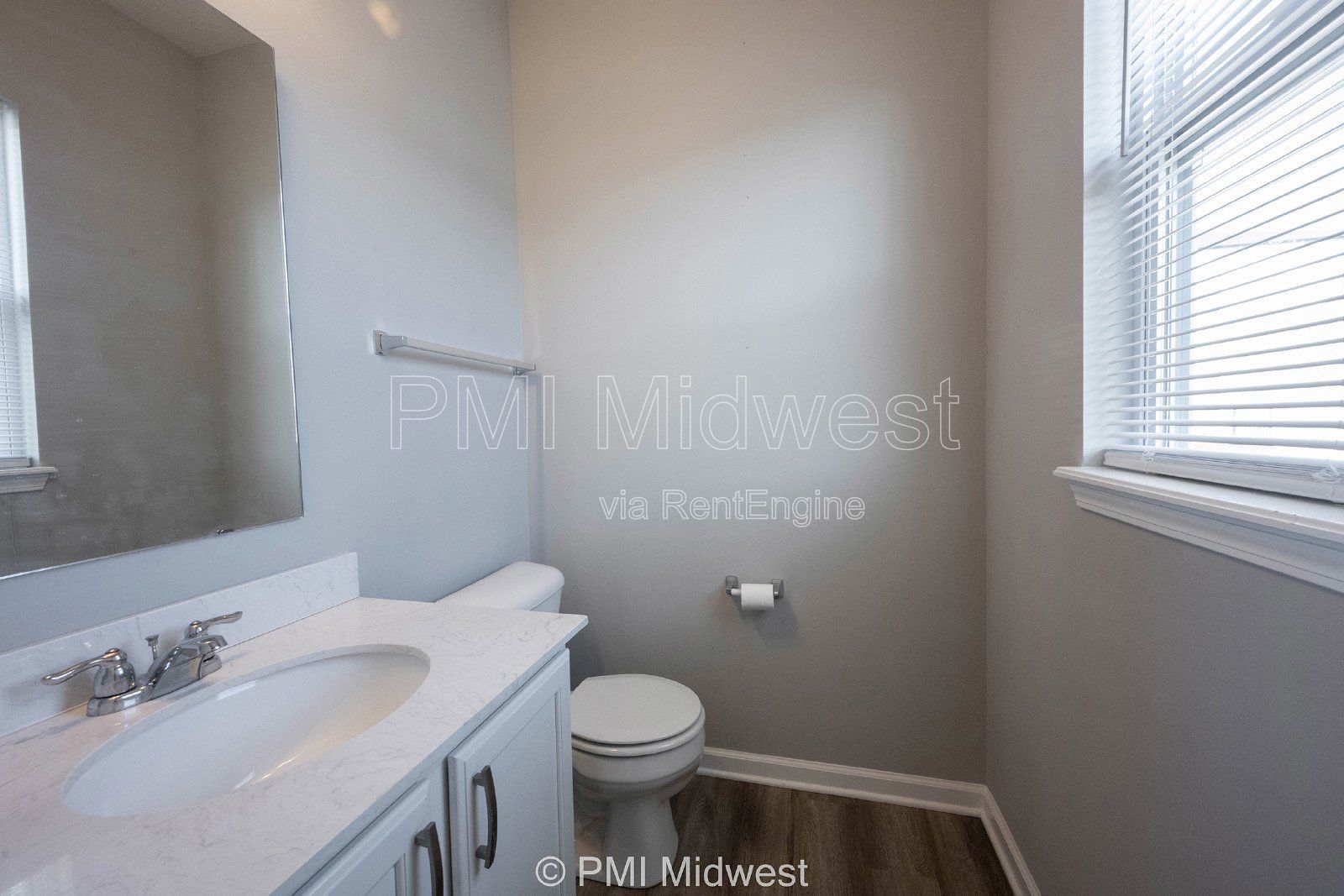 2952 W New York St property image