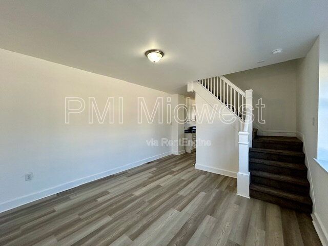Beautiful Remodeled 3 Bedroom 1.5 Bathroom Duplex**SPECIAL-$350 OFF 2ND MONTH'S RENT*** property image