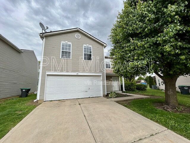 STUNNING 3 bedroom, 2.5 Bath Home in Greenwood- Johnson County property image