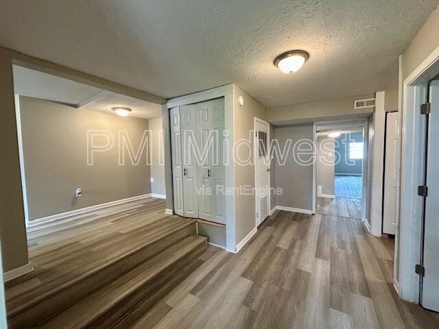 Newly Renovated 2 bedroom 1 Bath Duplex in Noblesville property image