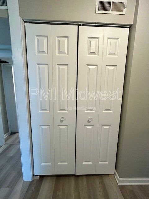 Newly Renovated 2 bedroom 1 Bath Duplex in Noblesville property image