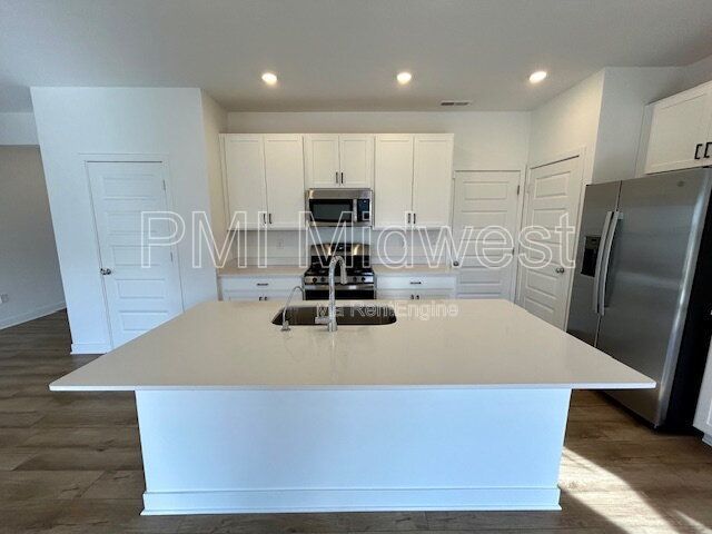 Beautiful Newly Built 4 Bed, 2.5 Bath Home - Loudoun Place Neighborhood property image
