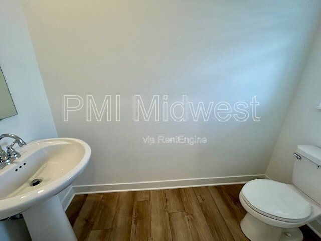 Beautiful Newly Built 4 Bed, 2.5 Bath Home - Loudoun Place Neighborhood property image