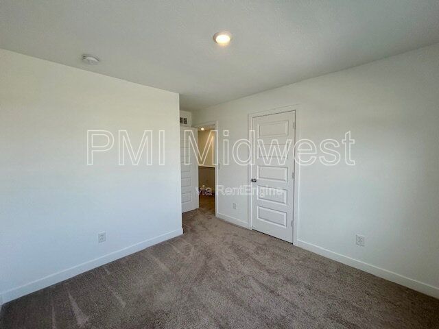 Beautiful Newly Built 4 Bed, 2.5 Bath Home - Loudoun Place Neighborhood property image