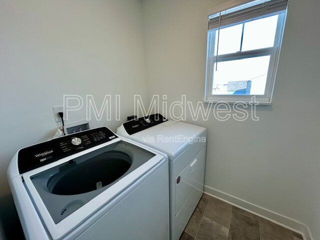 Beautiful Newly Built 4 Bed, 2.5 Bath Home - Loudoun Place Neighborhood property image