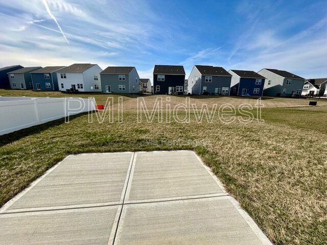 Beautiful Newly Built 4 Bed, 2.5 Bath Home - Loudoun Place Neighborhood property image