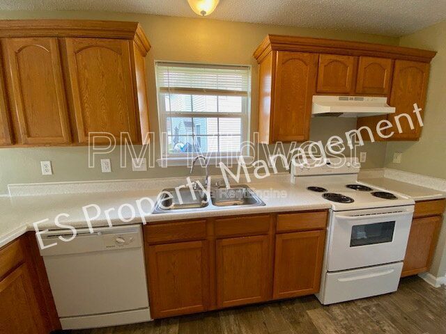 Wonderful 3 Bedroom 2 Bath Ranch Home in Lawrence Township! property image
