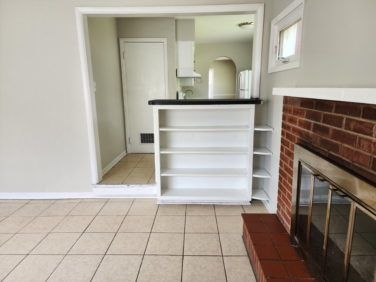 Charming 3 Bedroom Home in Indianapolis with Spacious Layout and Convenient Location! property image