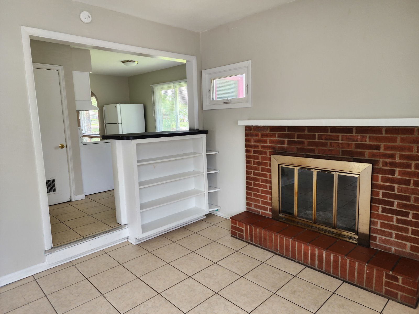 Charming 3 Bedroom Home in Indianapolis with Spacious Layout and Convenient Location! property image