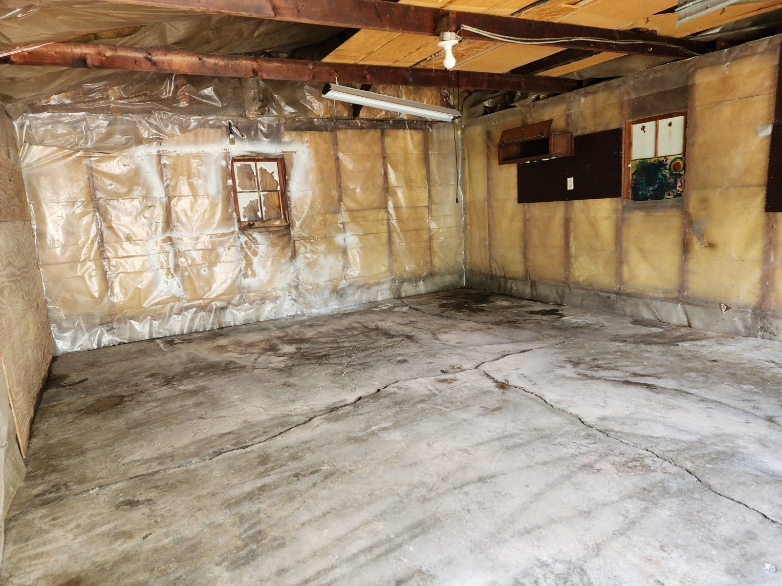Charming 3 Bedroom Home in Indianapolis with Spacious Layout and Convenient Location! property image