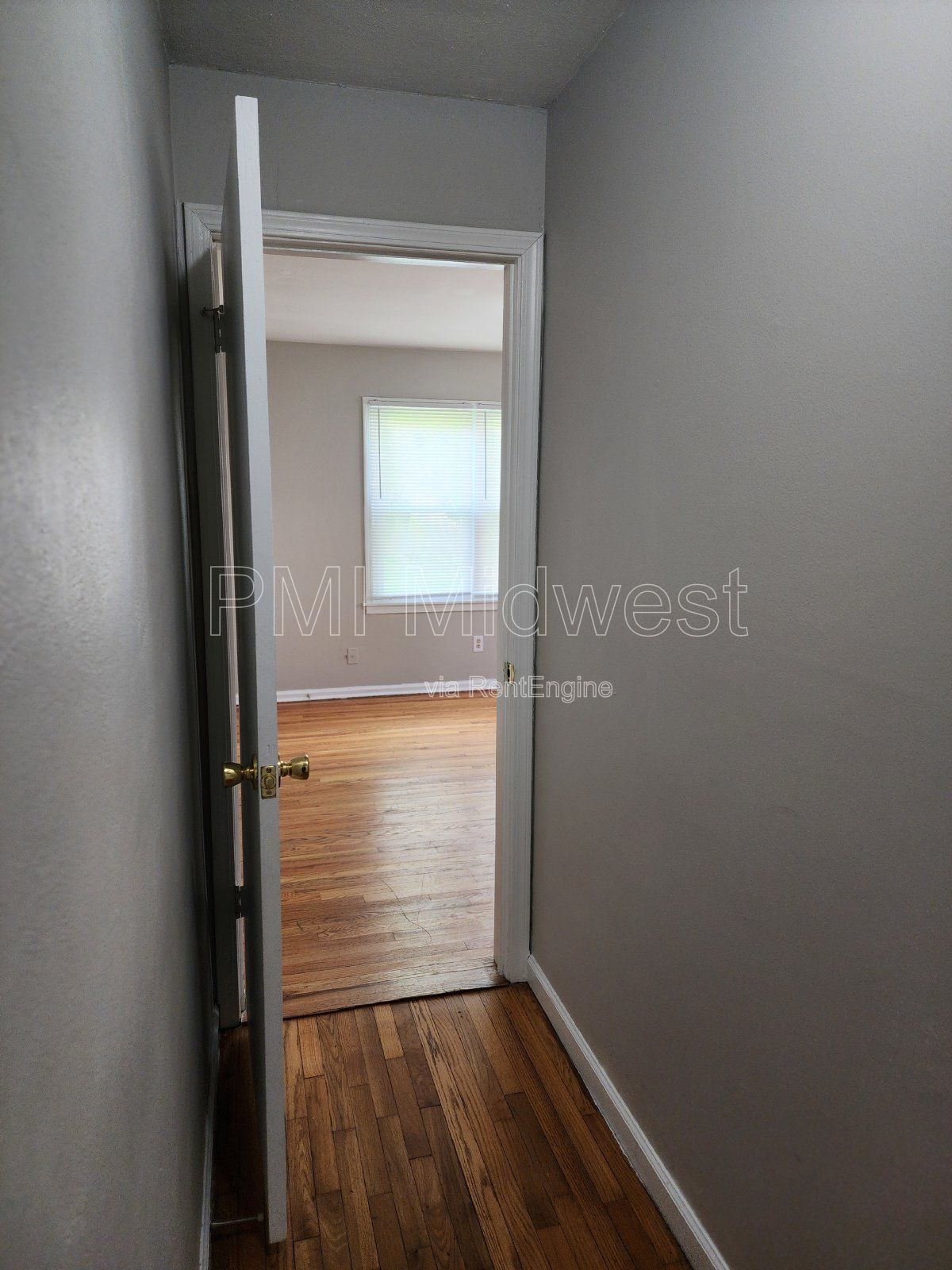 Charming 3 Bedroom Home in Indianapolis with Spacious Layout and Convenient Location! property image