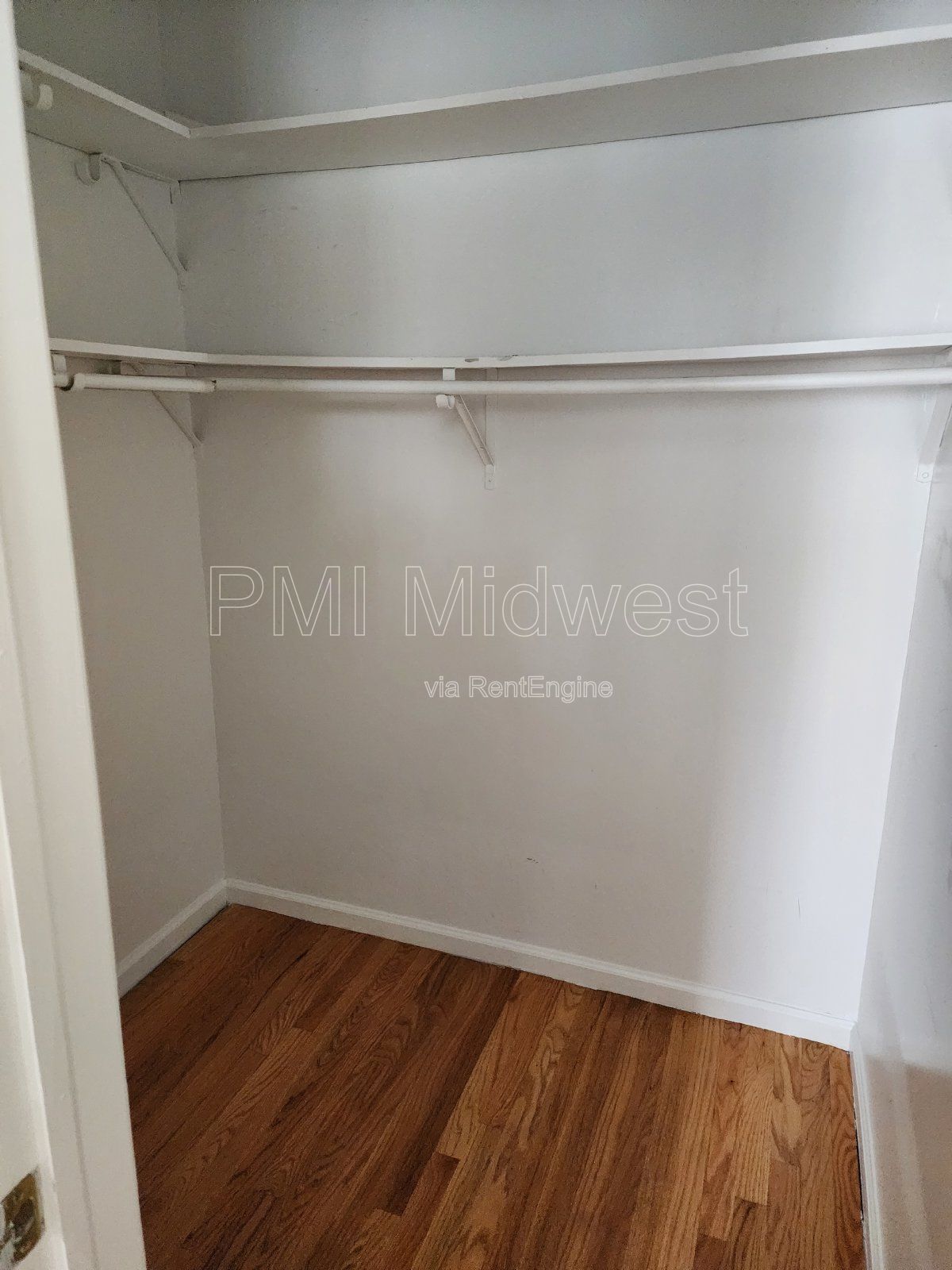 Charming 3 Bedroom Home in Indianapolis with Spacious Layout and Convenient Location! property image