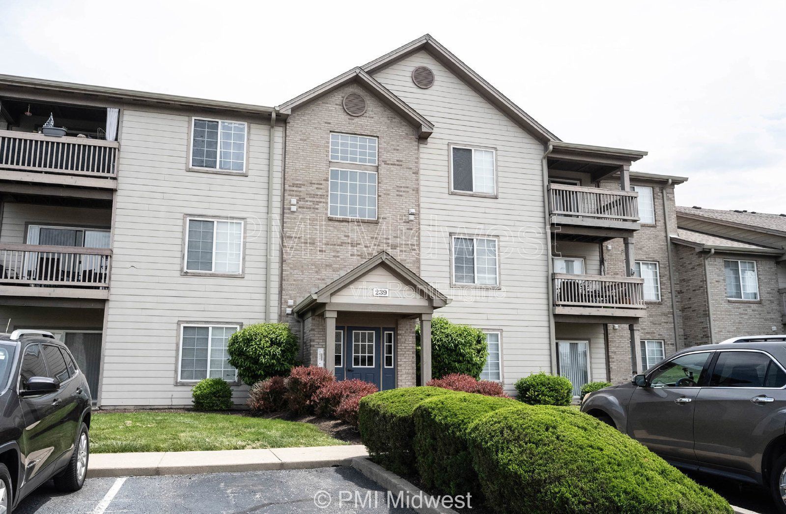 Charming 2 Bed, 2 Bath Condo in Indianapolis! Perfect for comfortable living! property image