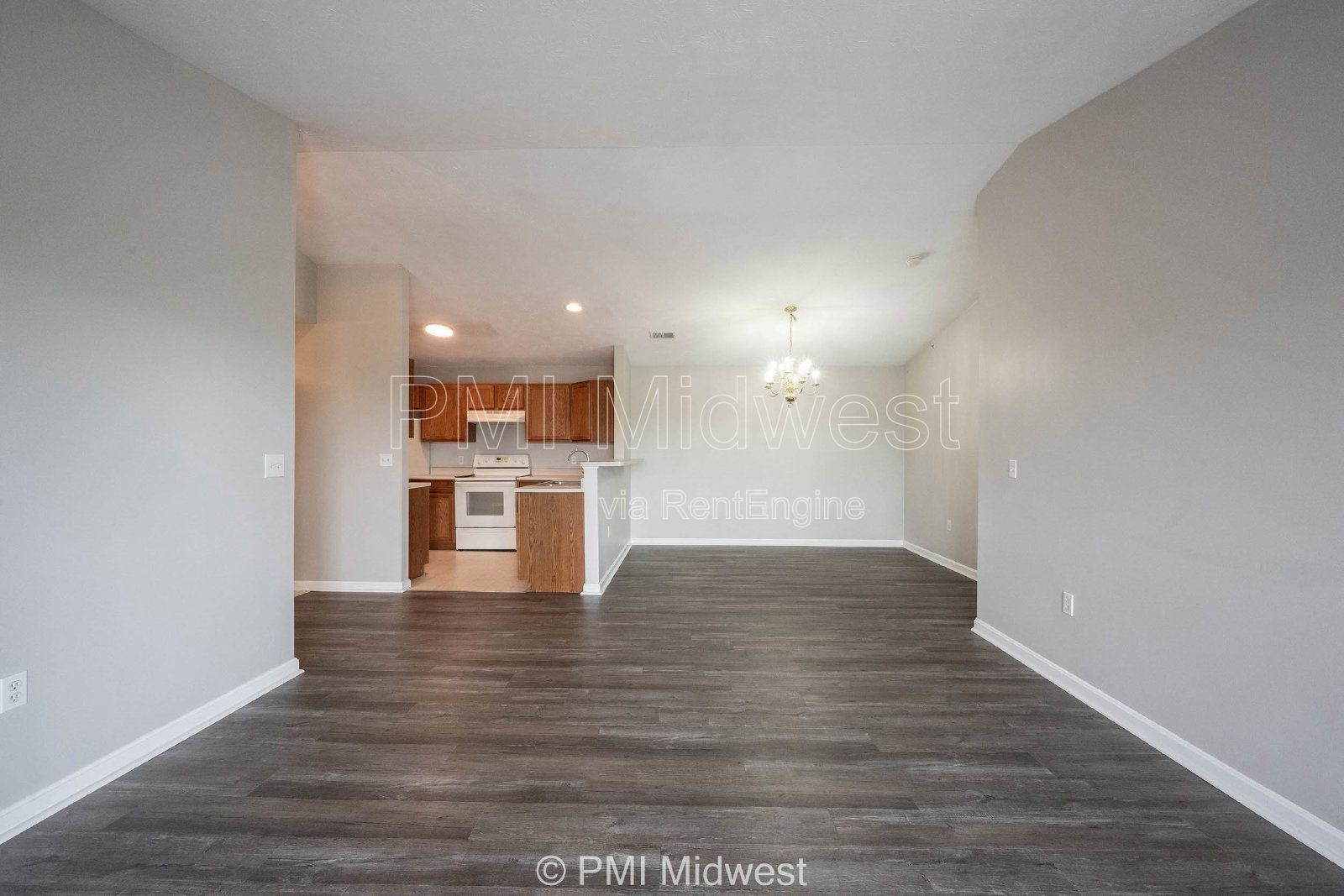 Charming 2 Bed, 2 Bath Condo in Indianapolis! Perfect for comfortable living! property image