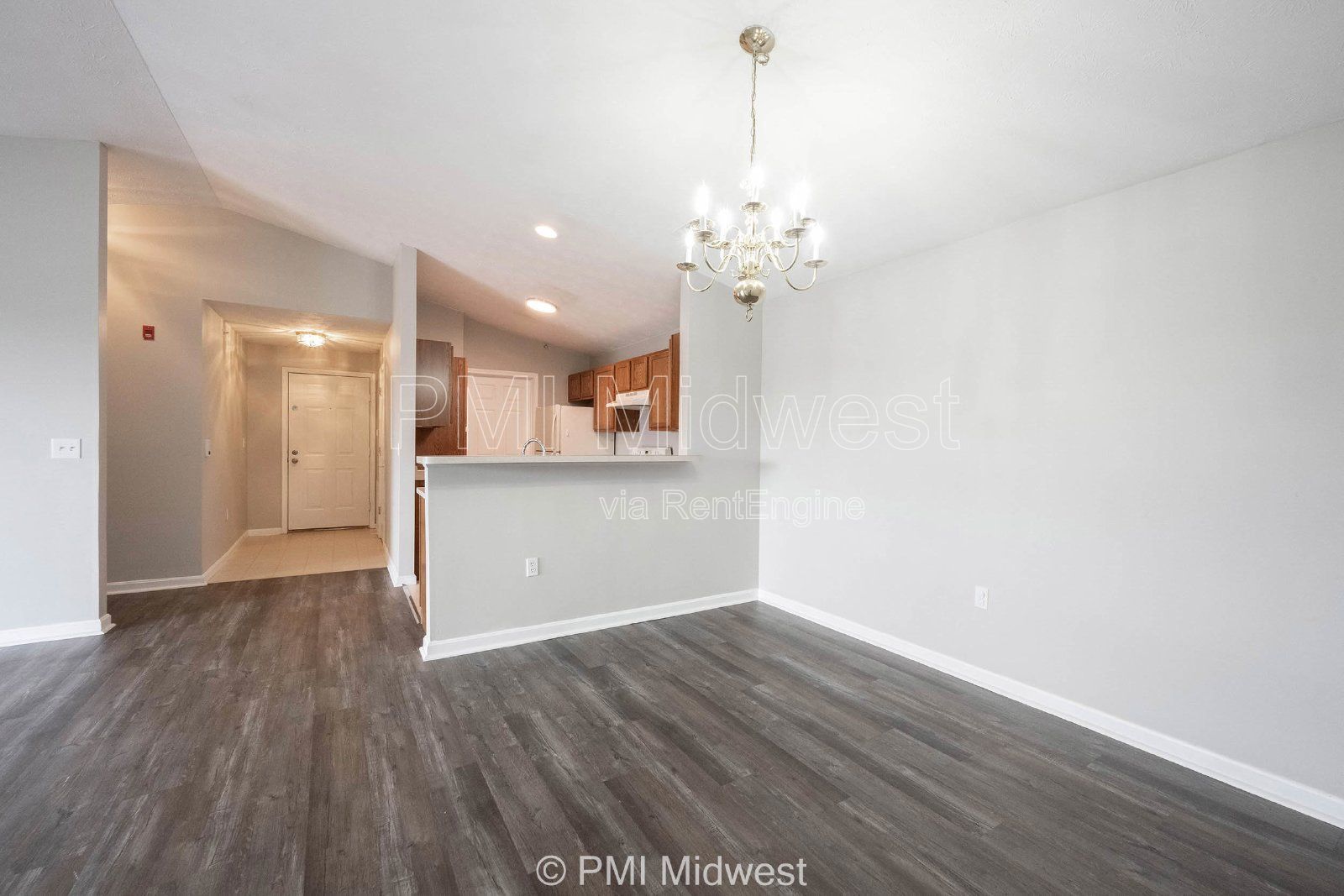 Charming 2 Bed, 2 Bath Condo in Indianapolis! Perfect for comfortable living! property image