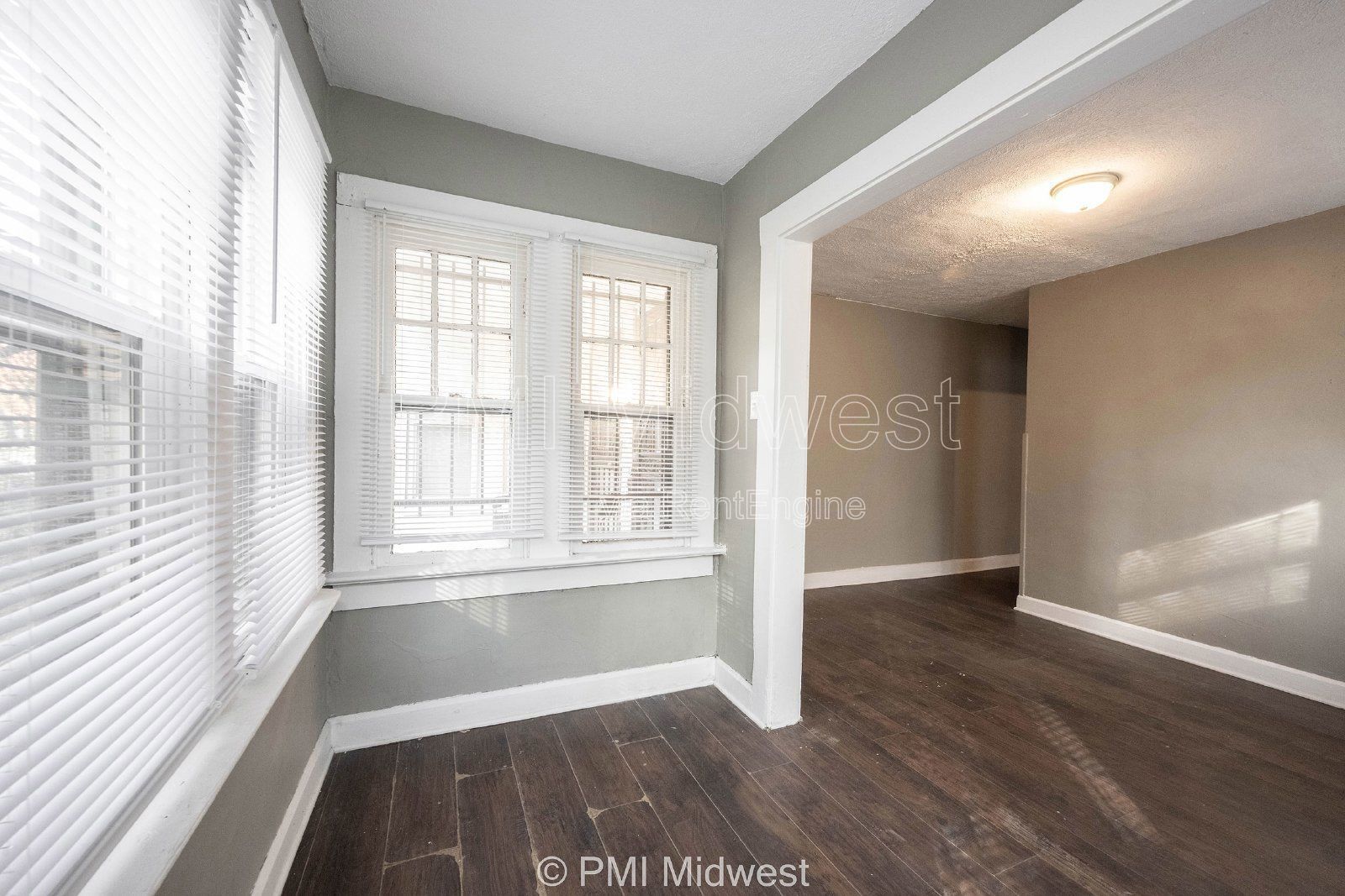 Charming 1 Bed Duplex with Full Bath in Indianapolis! property image