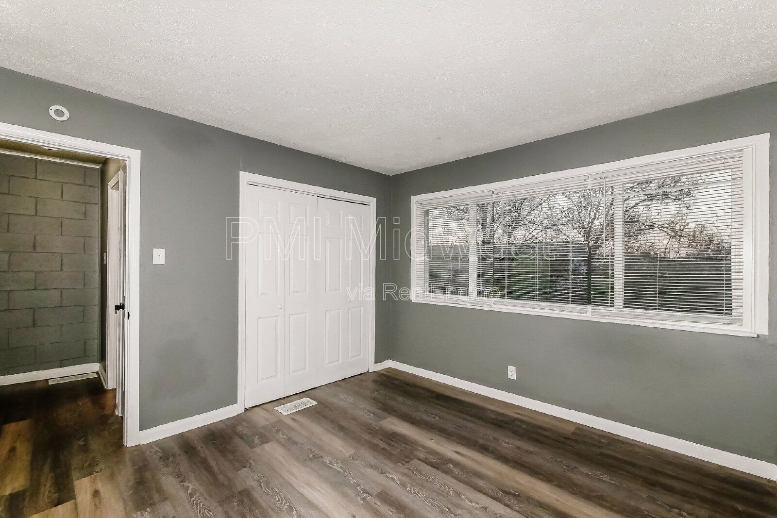 Charming 2 Bed, 1 Bath Apartment in Indianapolis - Don't Miss Out! property image