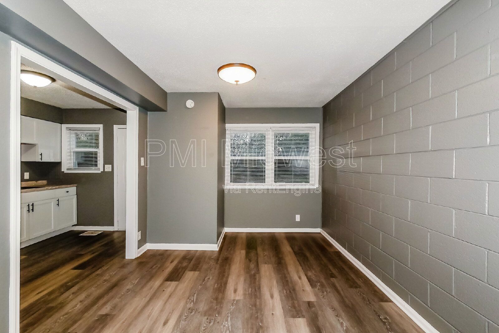 Charming 2 Bed, 1 Bath Apartment in Indianapolis - Don't Miss Out! property image