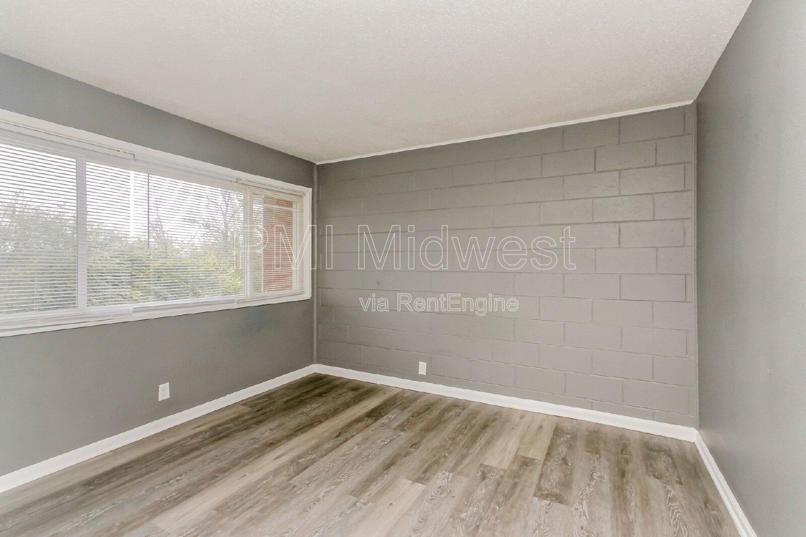 Charming 2 Bed, 1 Bath Apartment in Indianapolis - Don't Miss Out! property image