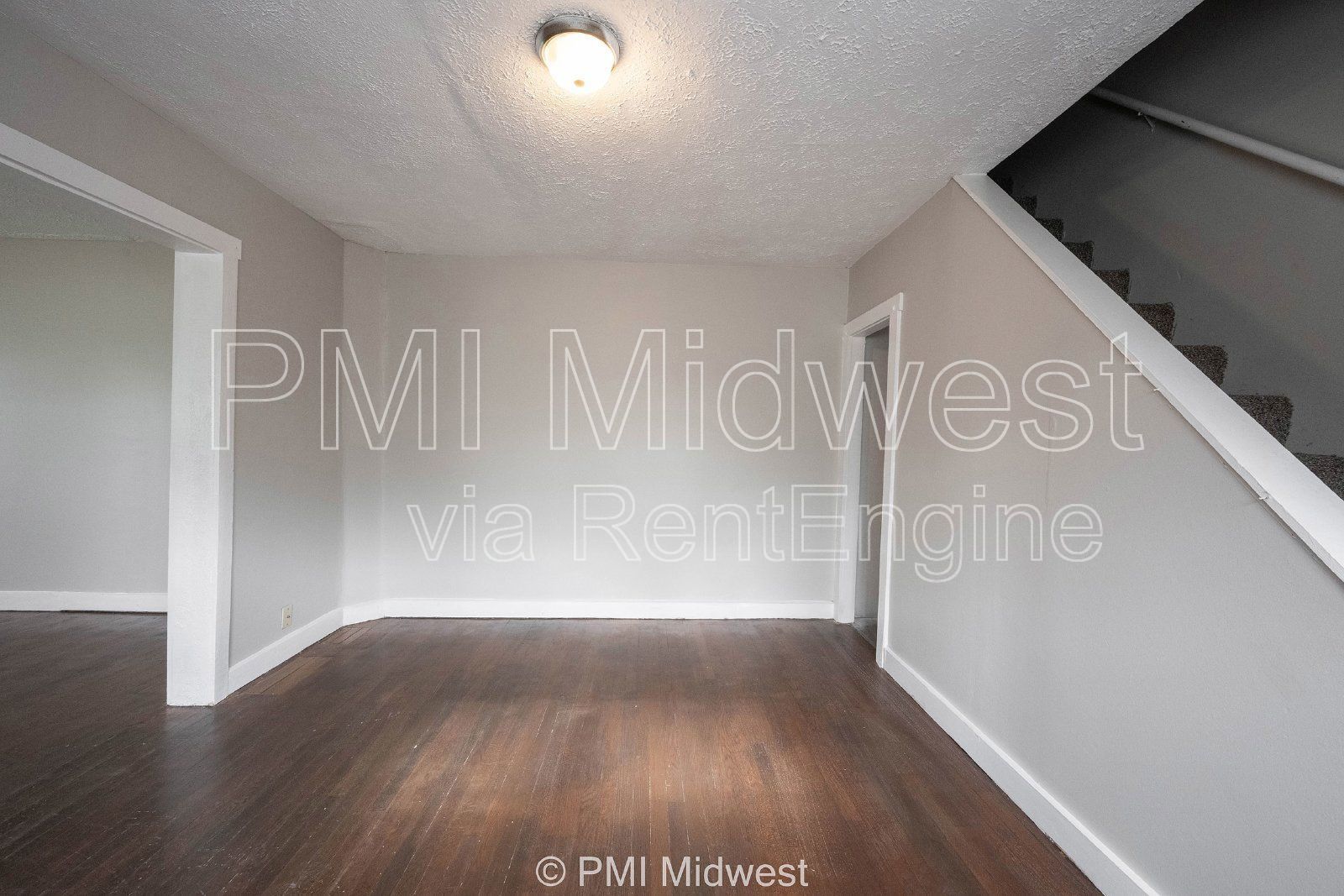 Charming 3-Bedroom Duplex with 2 Full Baths in Indianapolis - A Must See! property image