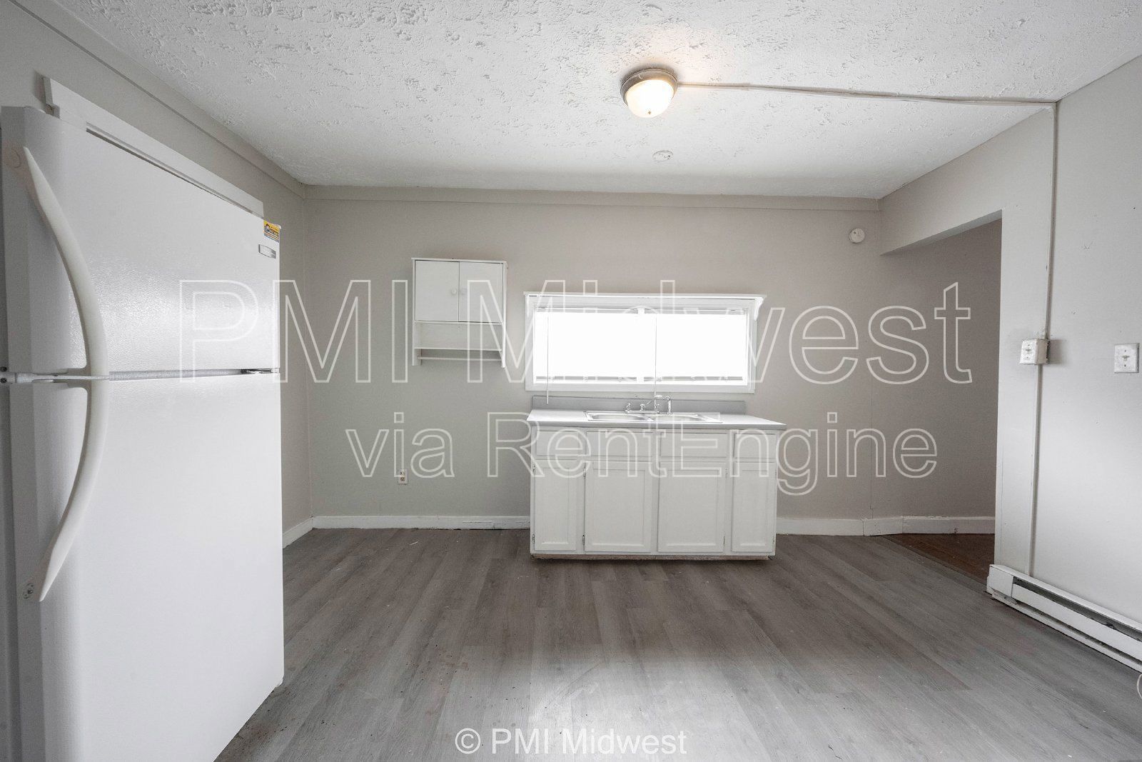 Charming 3-Bedroom Duplex with 2 Full Baths in Indianapolis - A Must See! property image