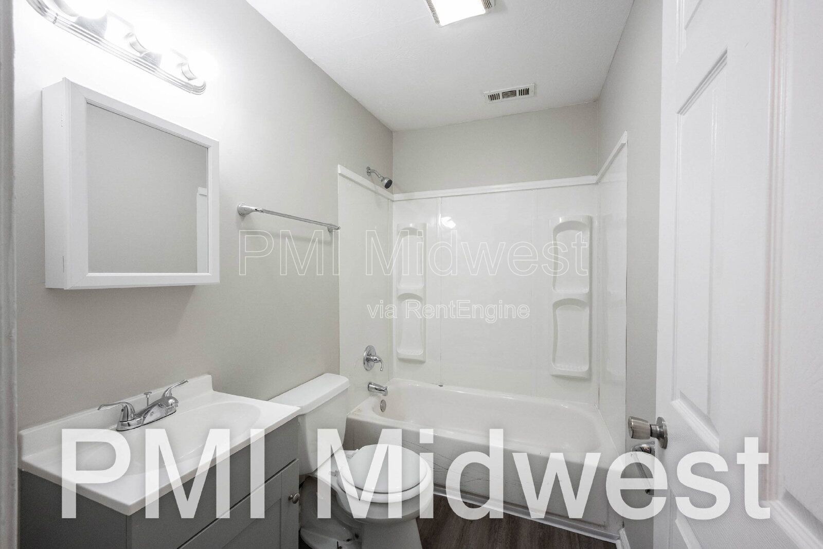 311 Harrison St – Cozy Crawfordsville Living Near All the Local Spots property image