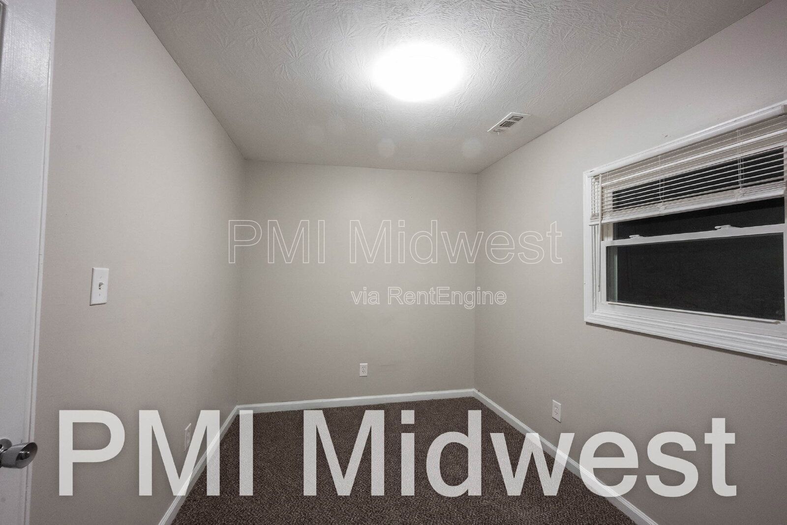 311 Harrison St – Cozy Crawfordsville Living Near All the Local Spots property image