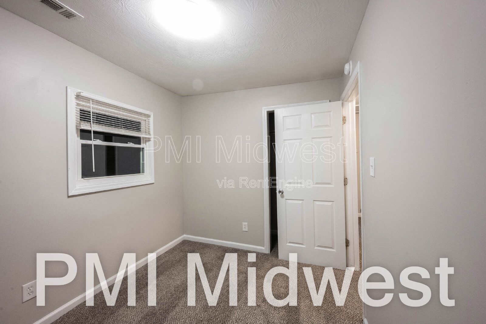 311 Harrison St – Cozy Crawfordsville Living Near All the Local Spots property image