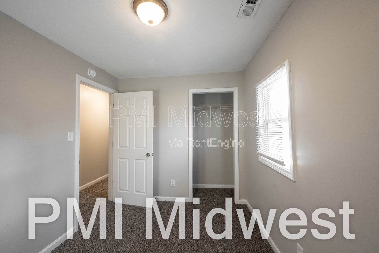 311 Harrison St – Cozy Crawfordsville Living Near All the Local Spots property image