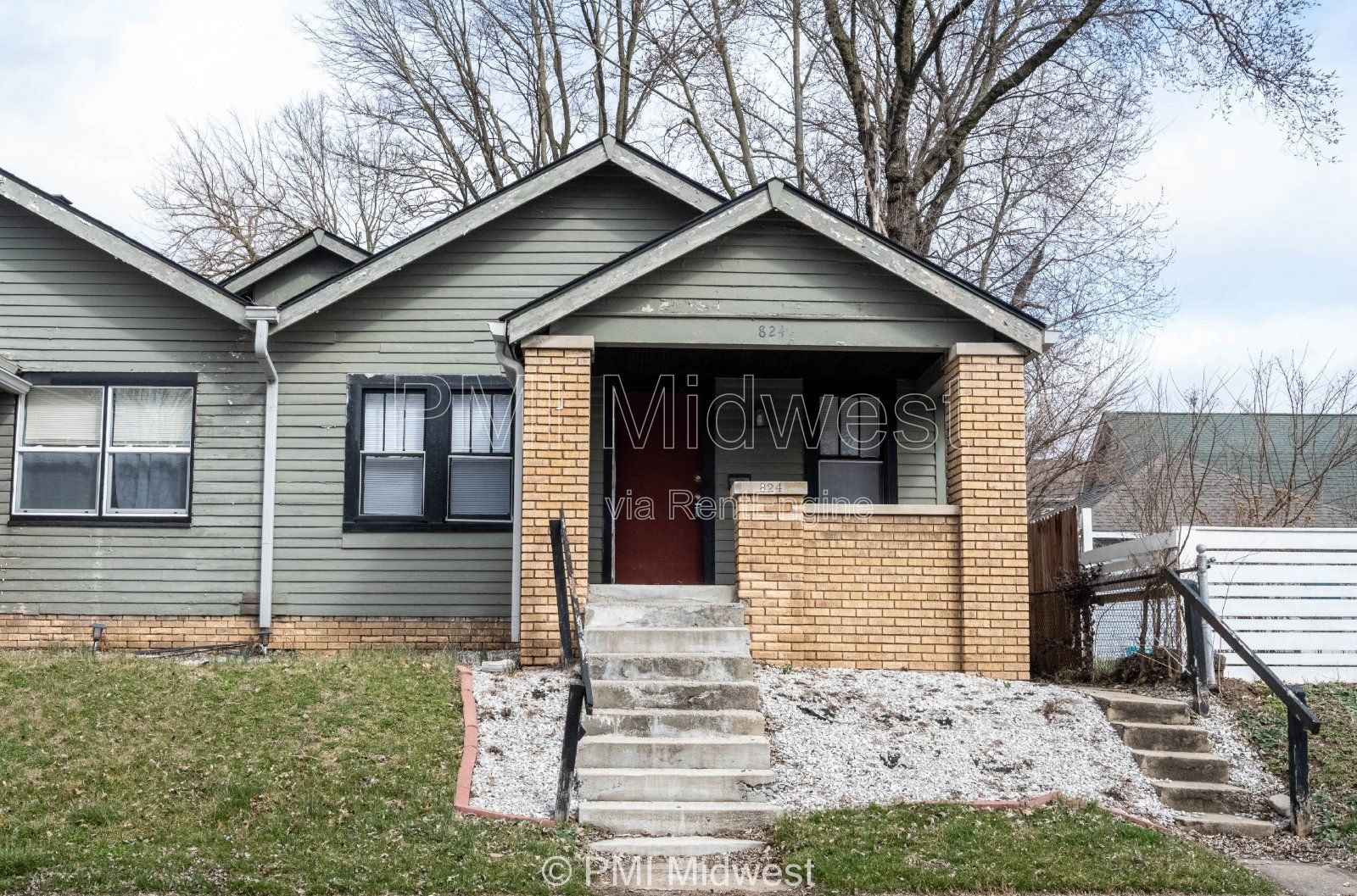 Charming 1-Bedroom Duplex in Indianapolis with Spacious Layout and Convenient Location property image