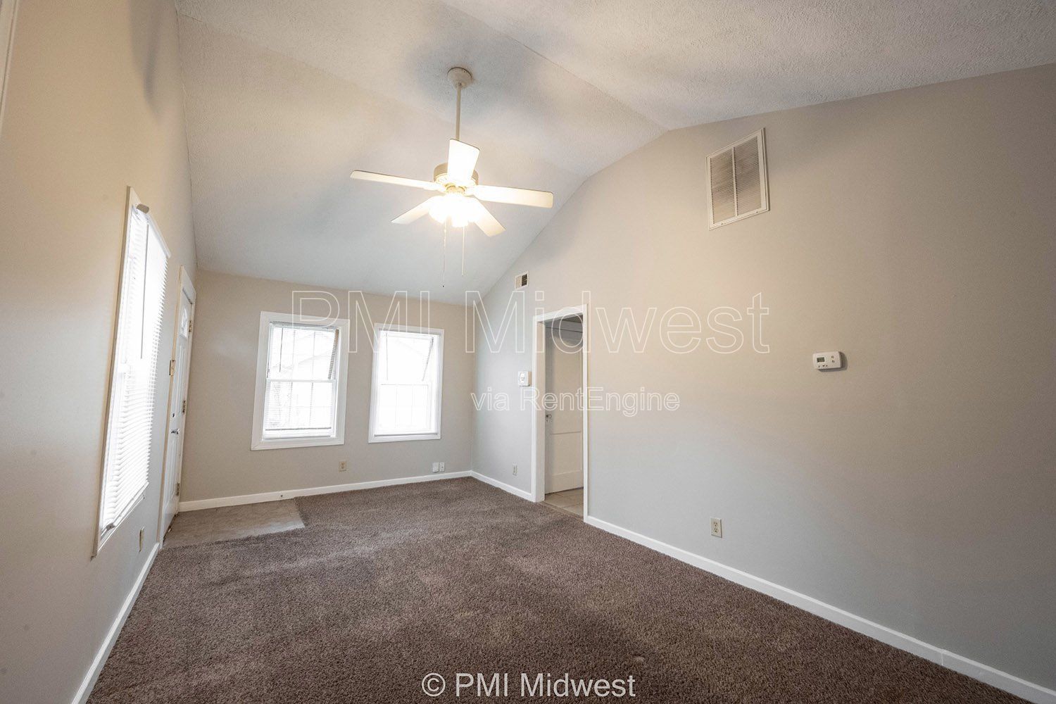 Cozy 1-Bedroom Gem in Indianapolis with Spacious Living – 750 Sq Ft! property image