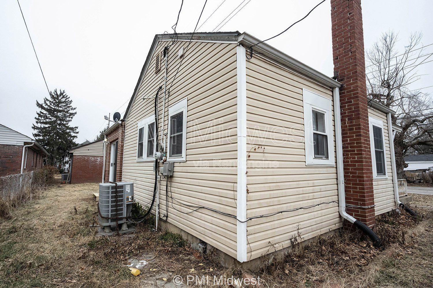 Cozy 1-Bedroom Gem in Indianapolis with Spacious Living – 750 Sq Ft! property image