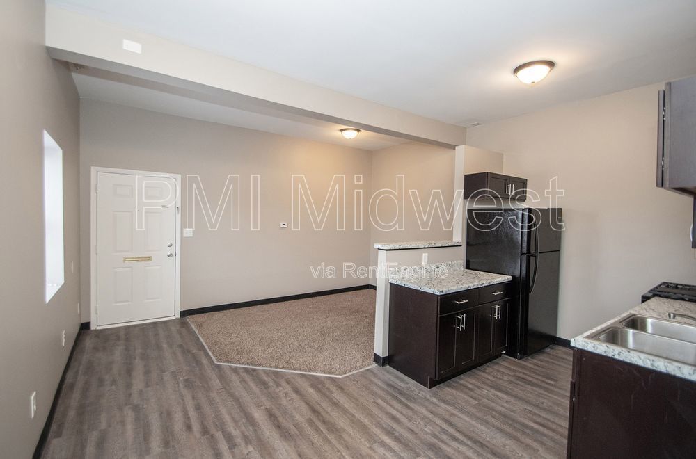 Modern 1 Bed Apartment in Prime Indianapolis Location! property image
