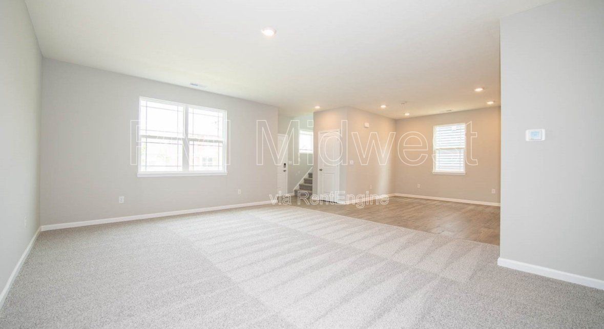 4 Bed 2.5 Bath property image