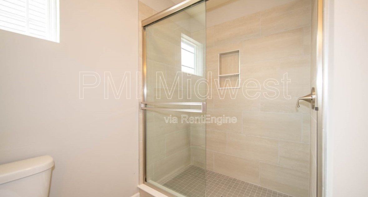 4 Bed 2.5 Bath property image