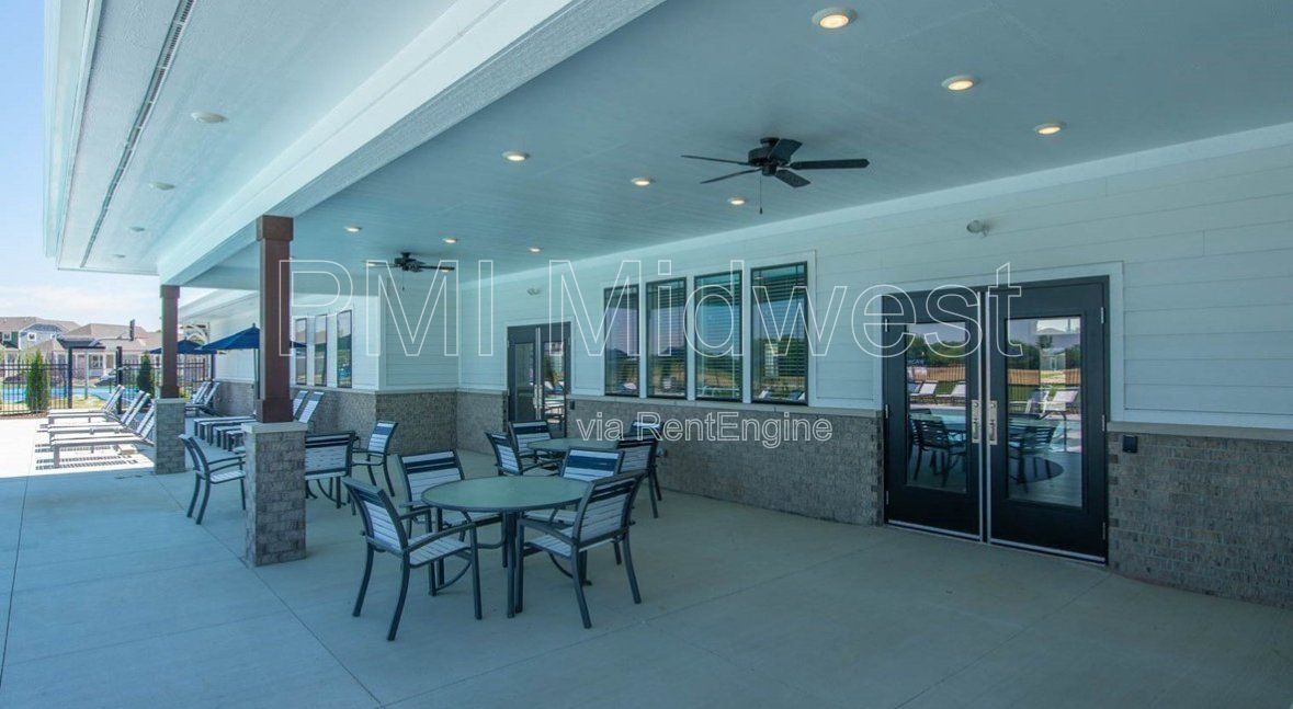 4 Bed 2.5 Bath property image