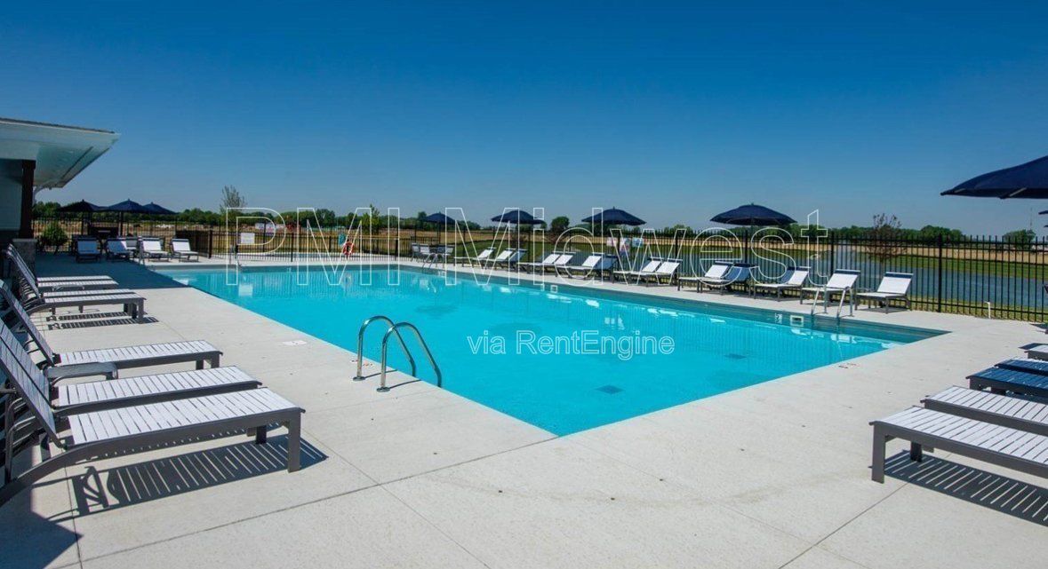 4 Bed 2.5 Bath property image