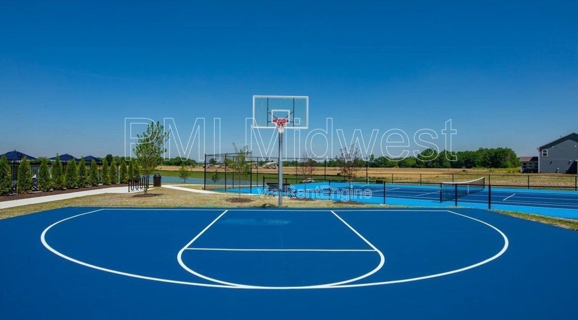 4 Bed 2.5 Bath property image