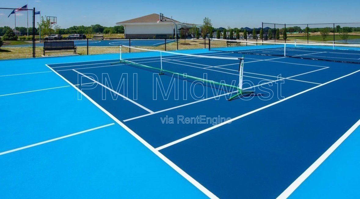 4 Bed 2.5 Bath property image