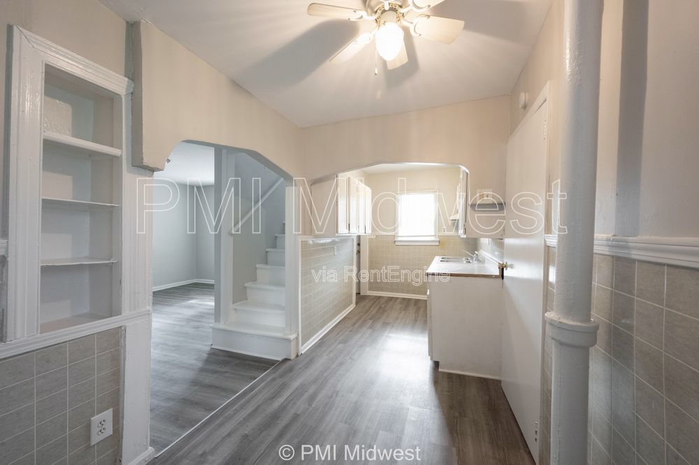 1415 W Pruitt property image